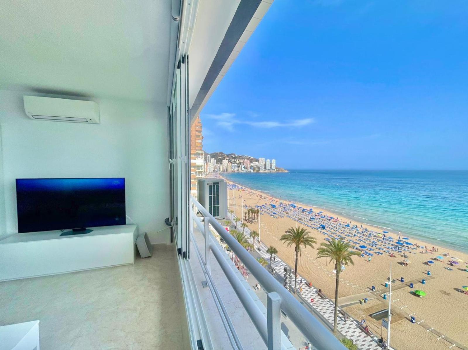 Torre Principado Seafront Apartment Benidorm