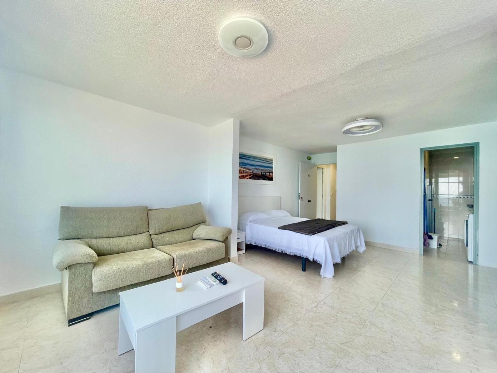 Apartment Torre Principado Seafront *